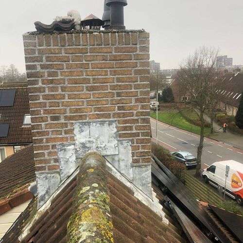 Schoorsteenrenovatie Waalwijk met loodslab